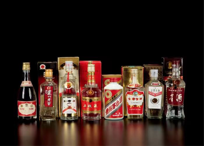 察哈尔右翼前茅台酒回收